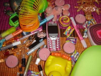 Tu mets quoi dans ta trousse ou dans ton sac?